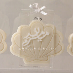 Small Shell Giveaways candle